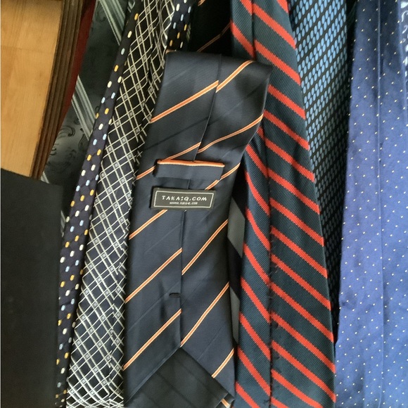 Men’s ties - Picture 1 of 1